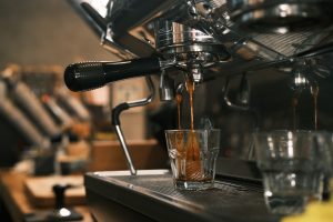 why does espresso taste burnt